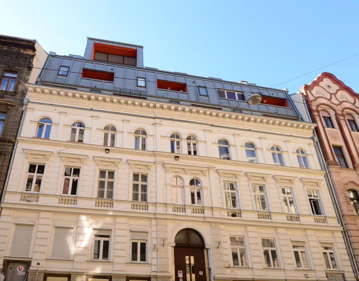 Your Place Apartman Budapeste Exterior foto